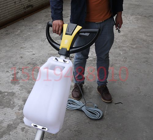 宾馆多功能清洁利器 手推式洗地机与地毯清洗机的选购与应用指南
